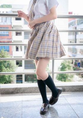 欧美大码婚纱_4K完整在线观看