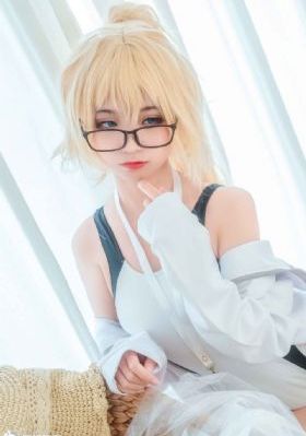 女性扒开尿口让男性亲_高清免费播放